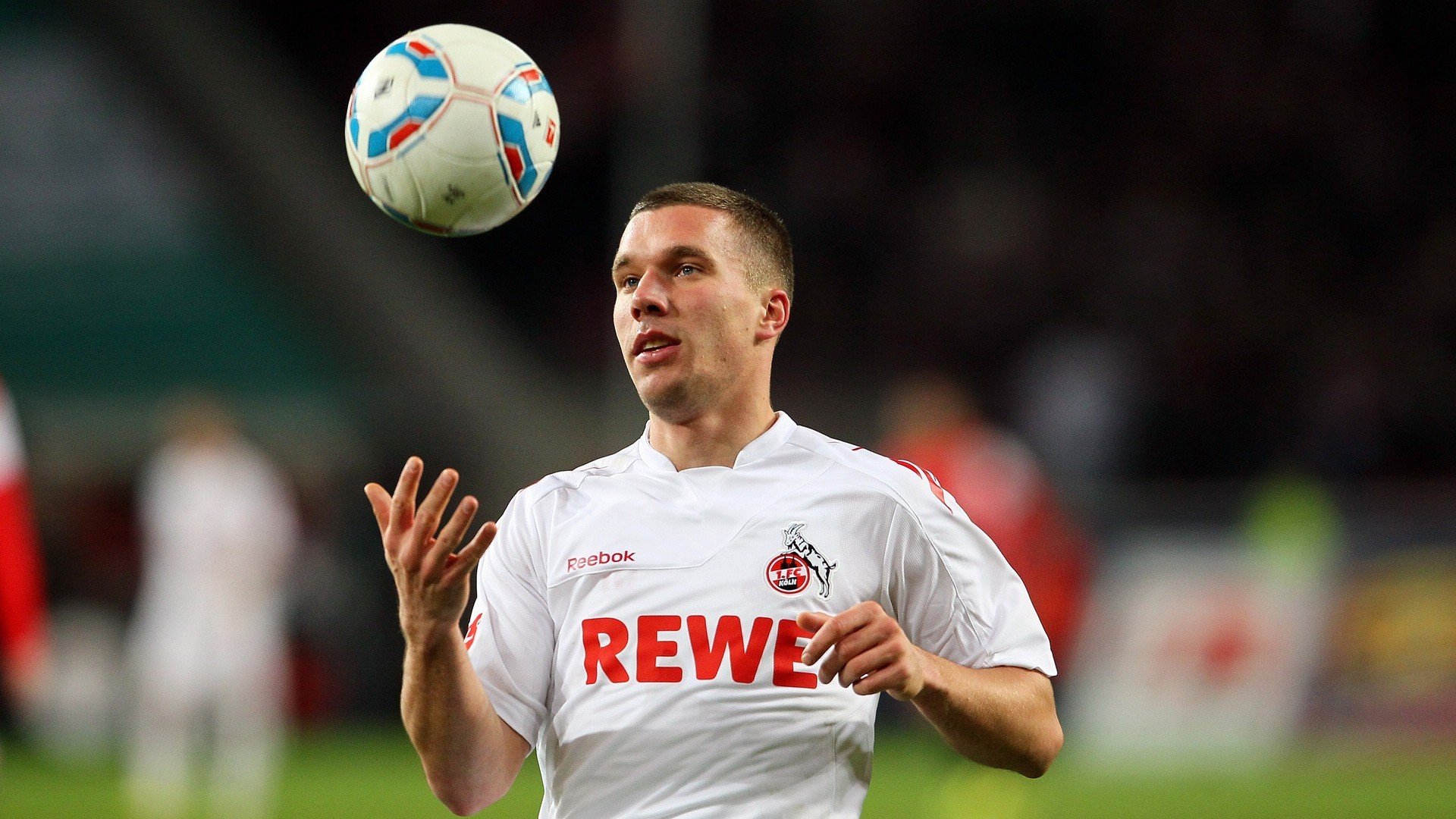 开云网站-【专属训练营】明星运动员的日常训练计划揭秘，明星锻炼身体的方案